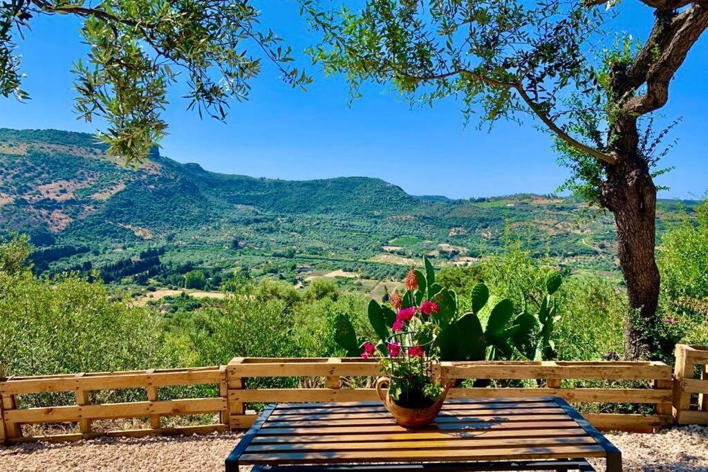 Tiria House Bosa - Casa Vacanze Экстерьер фото